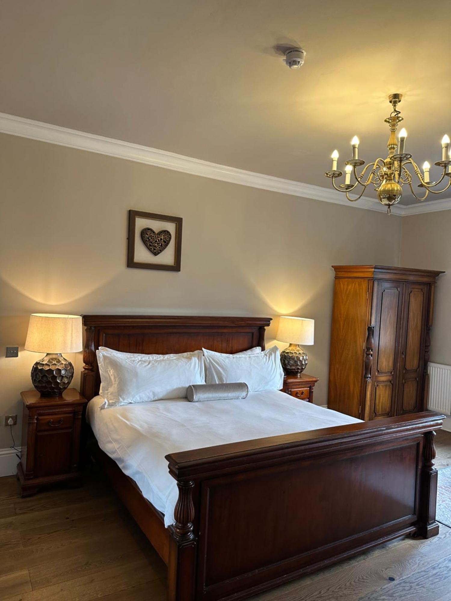 Hotel The Manor At Bickley à Bromley Extérieur photo