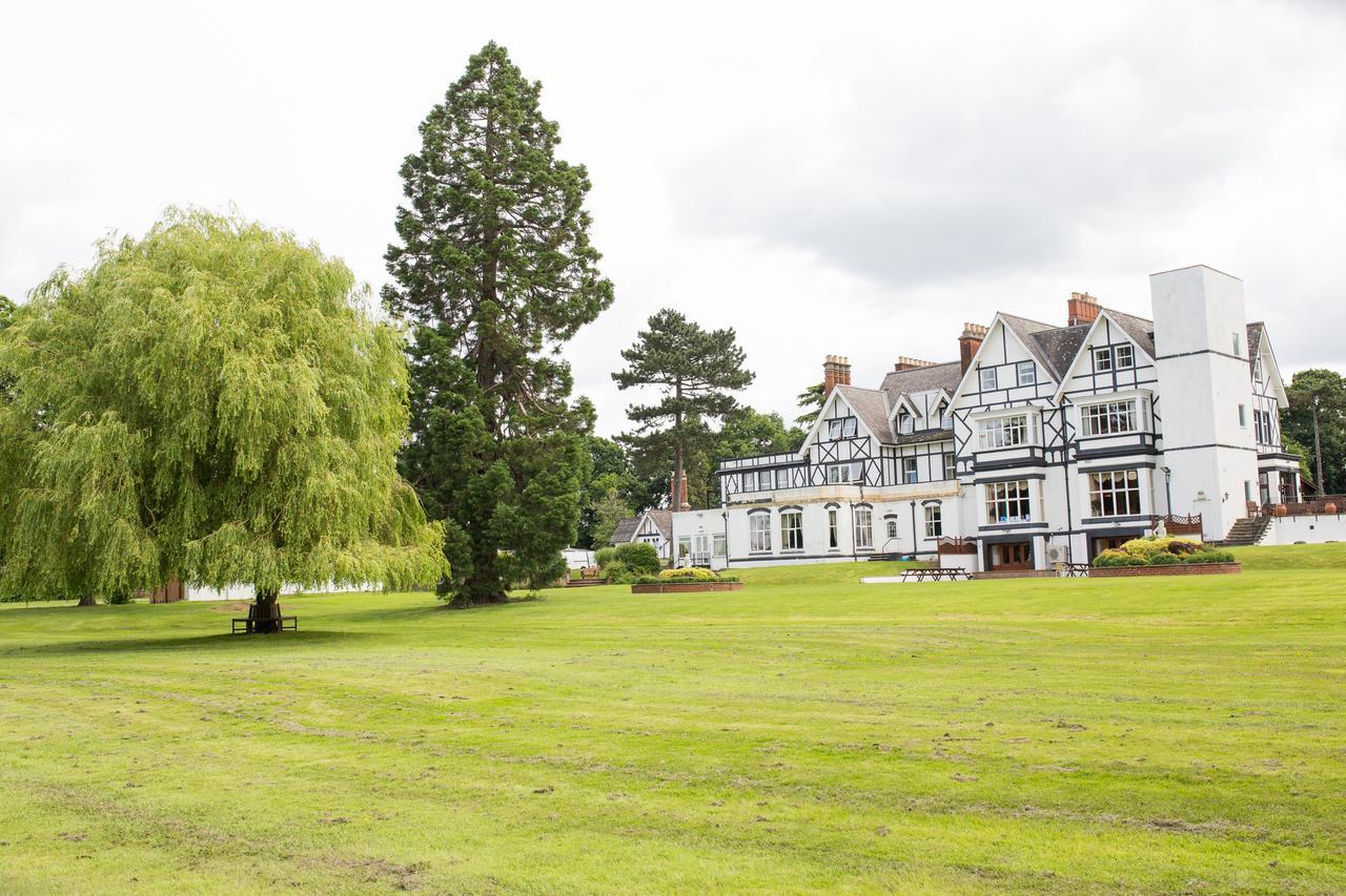 Hotel The Manor At Bickley à Bromley Extérieur photo